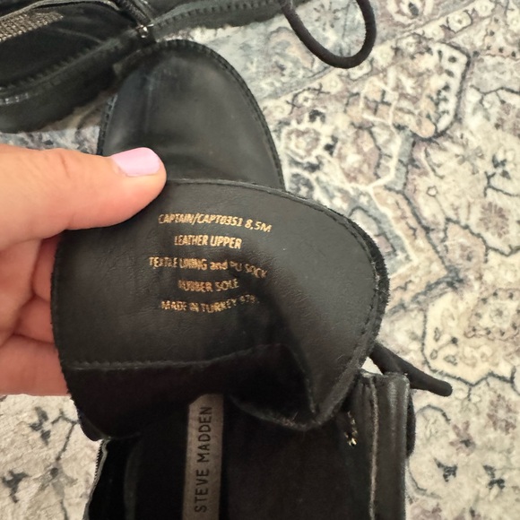 Steve Madden combat boots - Picture 4 of 4
